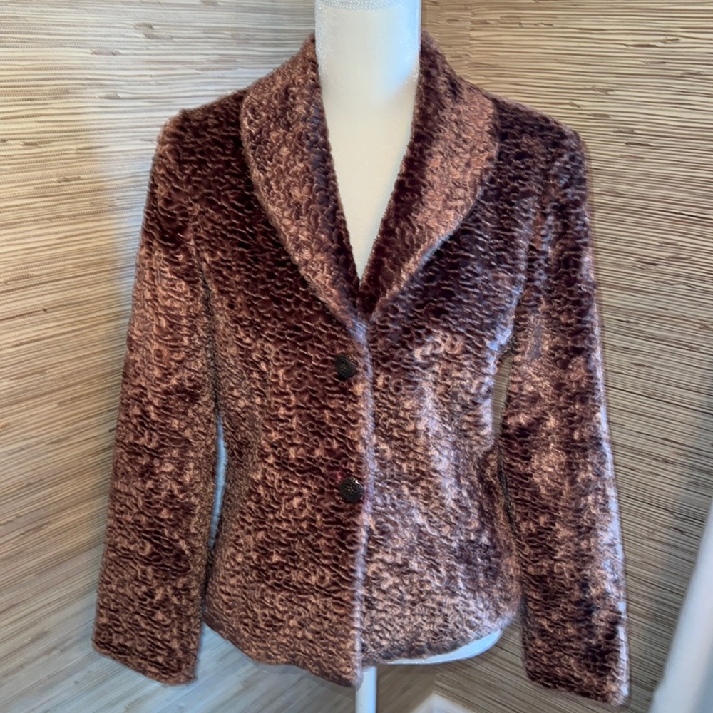 Parisian signature size 10 fully lined. Extremely soft EUC!